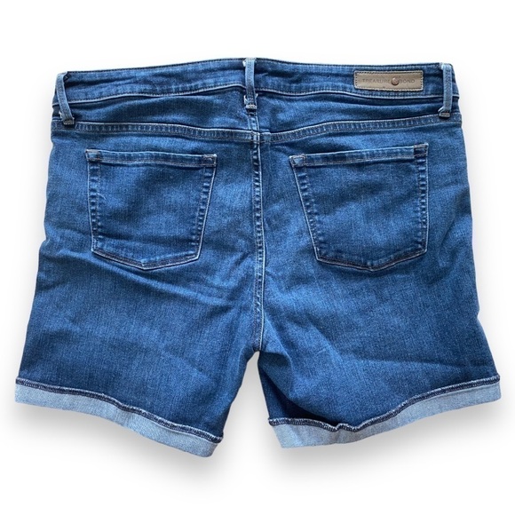 Treasure & Bond Rolled Cuff High-Waist Denim Jean Shorts | Size 32 - Picture 4 of 13